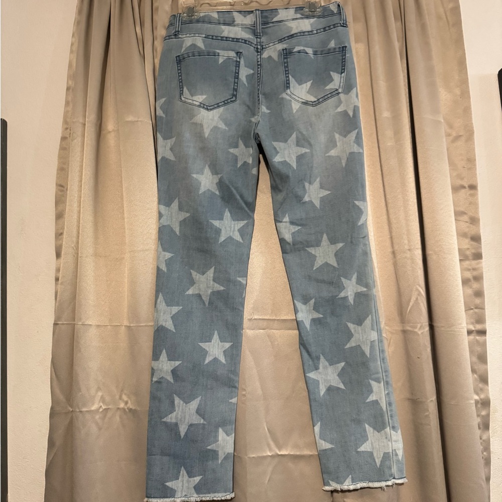 Easel Sky Blue Star Pattern Skinny Jeans - Picture 6 of 11